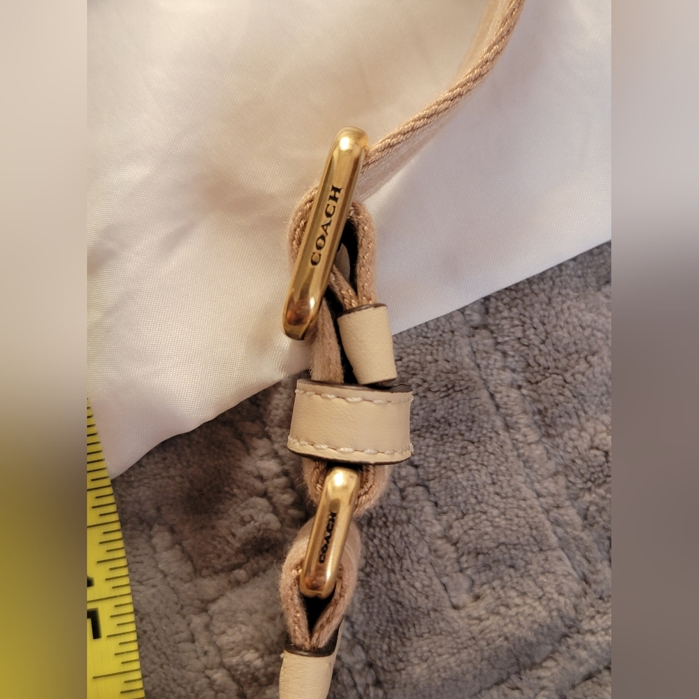 NWT Coach Signature Jacquard Bucket Bag - Picture 8 of 16